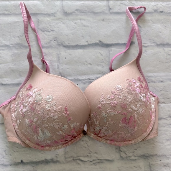 Victoria’s Secret Push-Up Bra 34C | Pink Lace Floral Embroidery Rhinestones - Picture 1 of 6